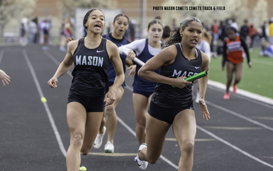 girls running